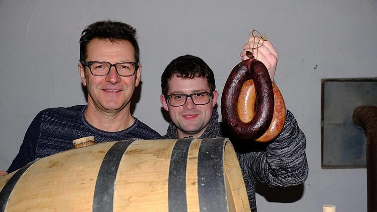 Thomas Kleinhenz (links) und Pascal Häusler freuen sich auf das gemeinsame Scheunenfest. Gerd Schaar