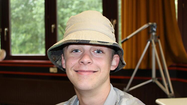 Joshua Herbert, 15 Jahre: "Die Aktion war total nötig, nachdem was wir alles aufgesammelt haben. Zuerst war ich nicht überzeugt von dem Projekt, doch es hat sich richtig gelohnt. Das sollten wir auf jeden Fall wieder machen." Foto: Julia Raab