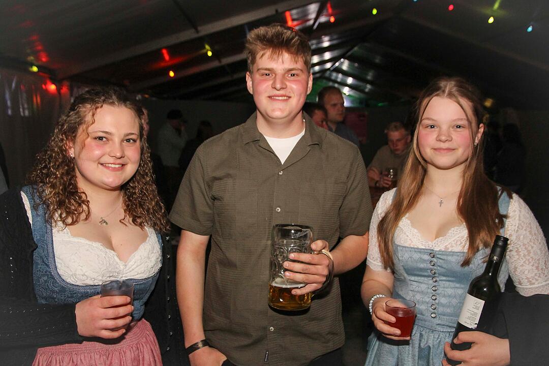 Die Partyband "highline" sorgte f&uuml;r gute Stimmung.