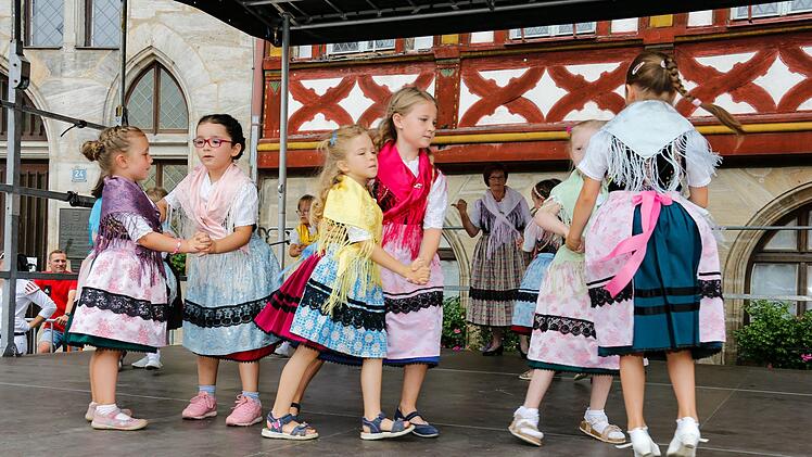 Putzig, die Kindertanzgruppe des FSV Leutenbach Foto: Matthias Hoch