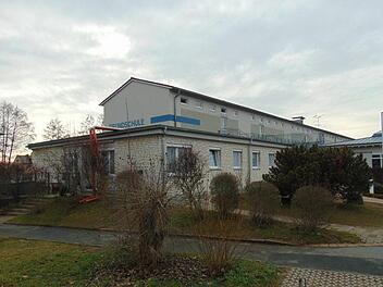 Die Grundschule in Neunkirchen wird nicht saniert, stattdessen beschloss der Gemeinderat einen Neubau, dessen Standort noch ungeklärt ist.Petra Malbrich