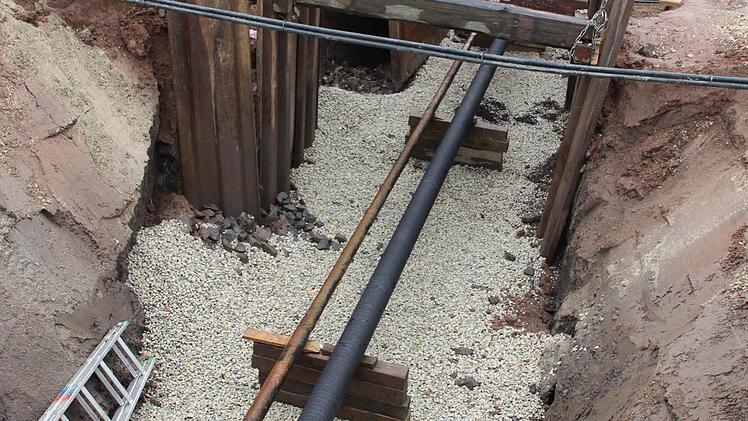 Die Baustelle der Ferngasleitung in etwa zwei Metern Tiefe...