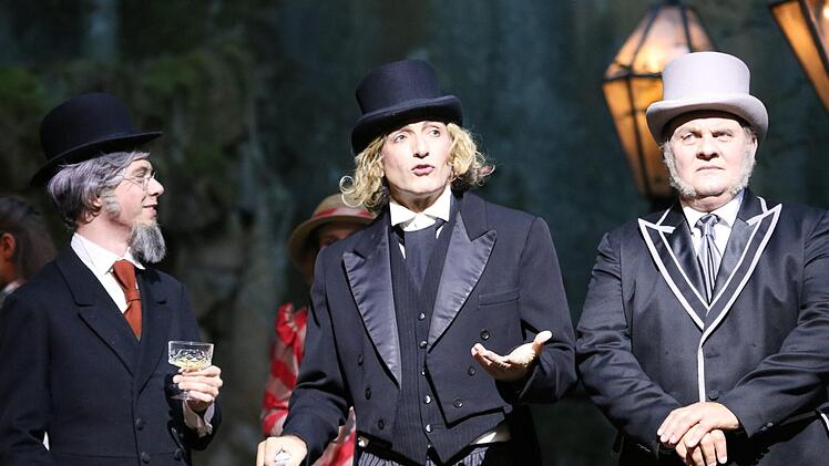 Die Bayerische Rundschau hatte ihre Leser zu "Dr. Jekyll und Mr. Hyde" an die Naturbühne Trebgast eingeladen. Foto: Jürgen Gärtner