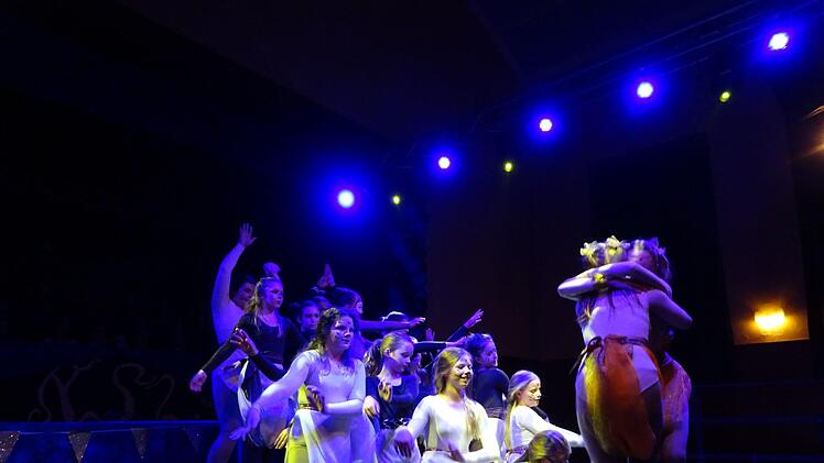 Kinder-Showtanz "König der Löwen" Foto: Michaela Hofmann