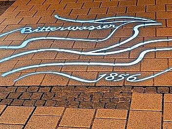 Die Heilquellen: Die Lichtinstallationen laden zu einer Entdeckungstour in der Altstadt ein.