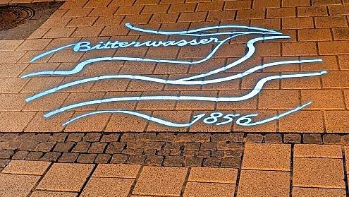 Die Heilquellen: Die Lichtinstallationen laden zu einer Entdeckungstour in der Altstadt ein.