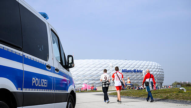 Nach Drohung: Mehr Polizei-Pr&auml;senz beim Bundesliga Topspiel Bayern M&uuml;nchen gegen Borussia Dortmund: