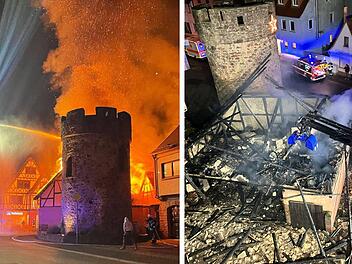 Feuer nahe Kreuzwertheimer Wahrzeichen - dramatische Szenen