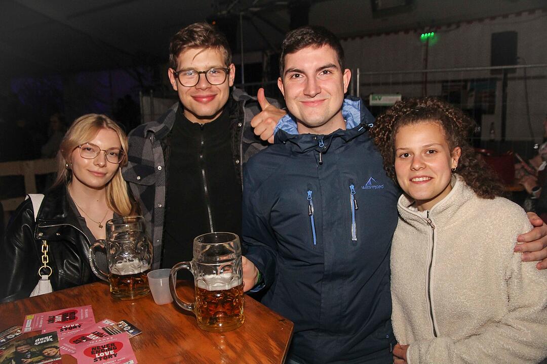 Party mit den DORFROCKERN Party mit den DORFROCKERN