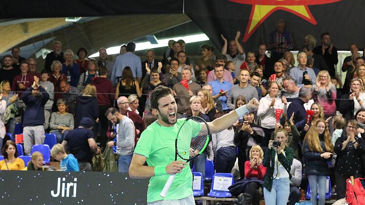 Vor viereinhalb Jahren stand Jiri Vesely auf Platz 35 der Tennis-Weltrangliste, aktuell ist er nur auf Position 106 gelistet. Mit dem Sieg in Eckental dürfte er wieder in die Top 100 vorstoßen. Fotos: Bertram Wagner
