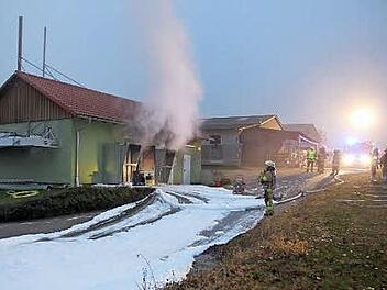 In Hohnhausen sorgte Mitte Dezember ein Kabelbrand in der Schaltzentrale einer Biogasanlage für einen hohen Sachschaden und große Probleme. Foto: Ralf Kestel