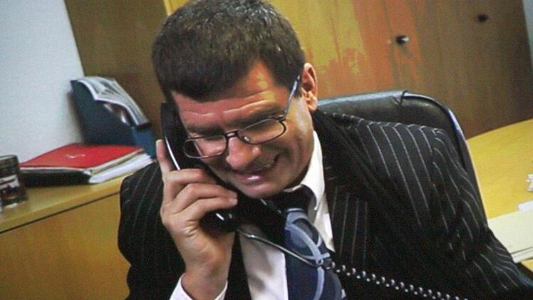 Mäc Härder als Kommissar Ernst Fall