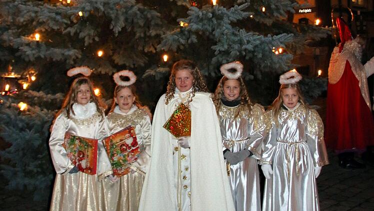 Impressionen vom Seßlacher Adventsmarkt.Bettina Knauth
