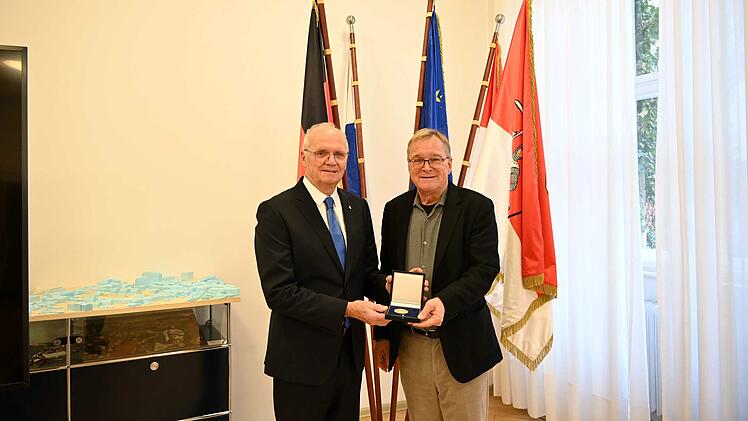 Bamberger Unternehmer mit Staatsmedaille geehrt - "außerordentlich"