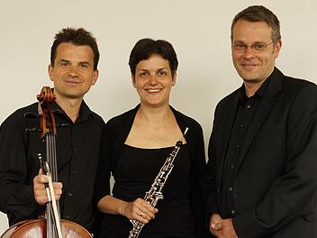 Nadine Resatsch, Eduard Resatsch und Andreas Ulich sind das Trio Colorit, das in der Alten Seilereiam 20. Februar auftritt. Foto: pr