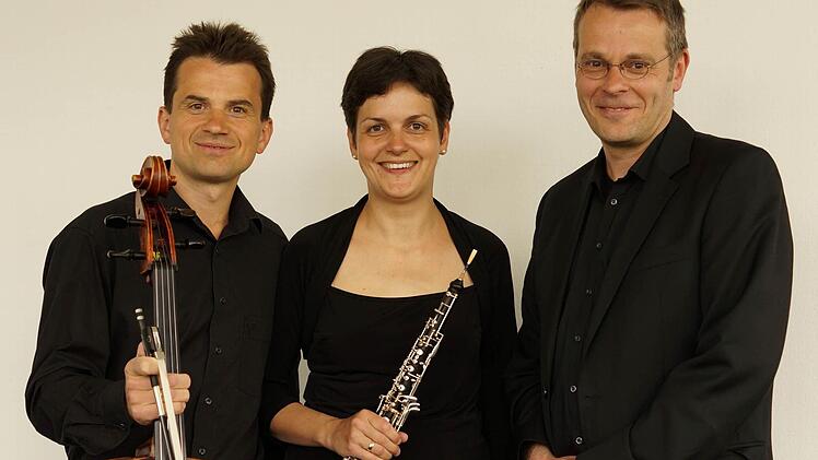 Nadine Resatsch, Eduard Resatsch und Andreas Ulich sind das Trio Colorit, das in der Alten Seilereiam 20. Februar auftritt. Foto: pr