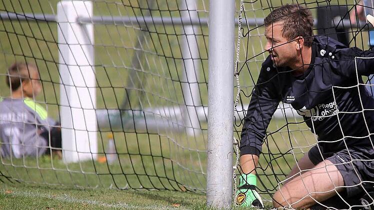 Kleintettaus Keeper Florian Möller ist am Samstag im Heimspiel gegen den SV Merkendorf gefordert. Foto: Timo Geldner