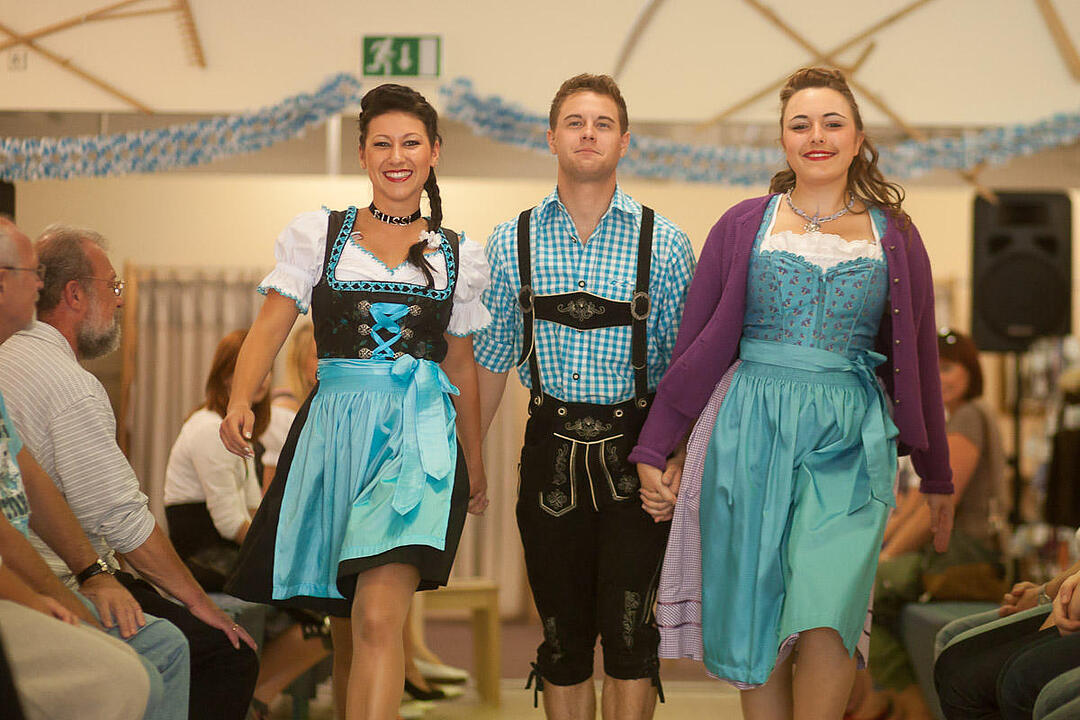 Sandmadla Kuer - Trachtenhof Nuebler