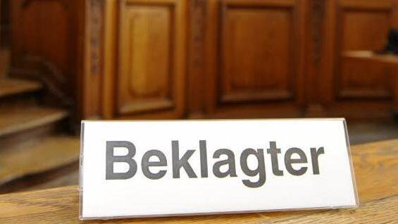 Das Landgericht Würzburg verhandelt ab Montag den Fall des ehemaligen Bad Kissinger Oberbürgermeisters Laudenbach. Foto: Symbolbild/dpa