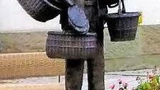 Das neue Denkmal "Sander Raaser" wertet Sand weiter auf.