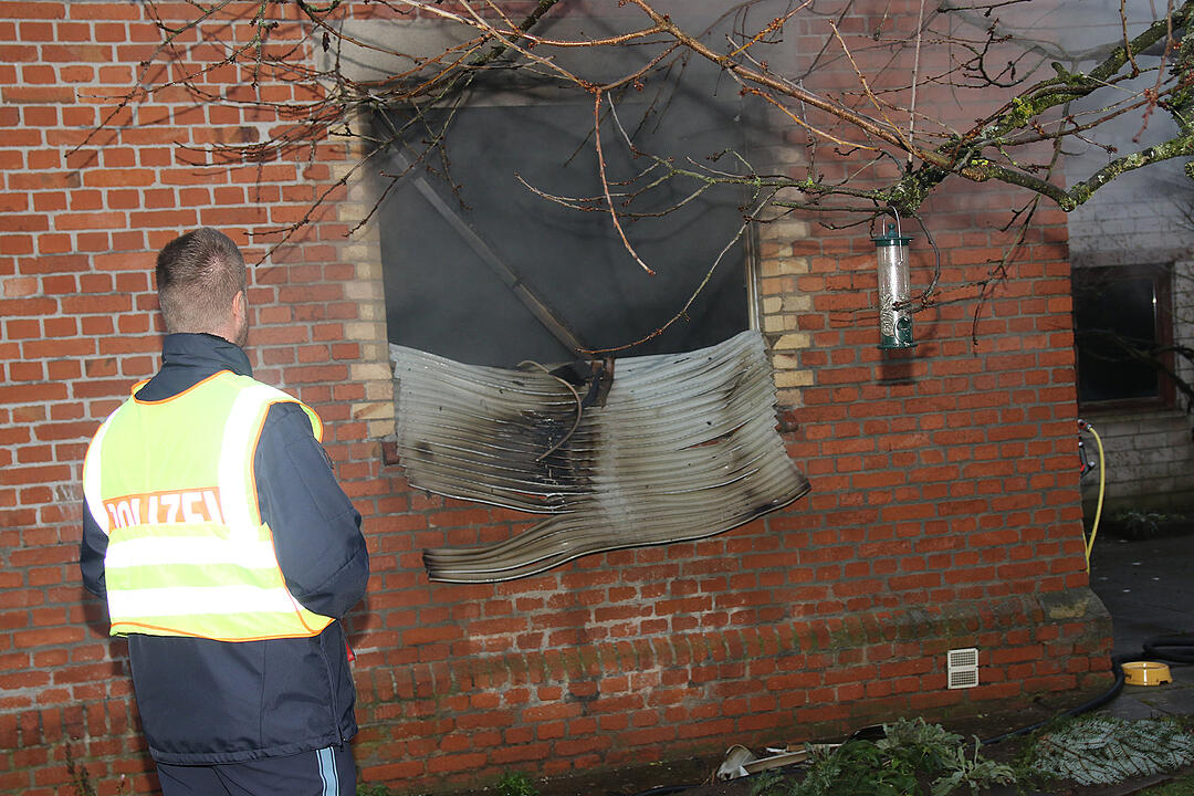 Wohnhausbrand in Coburg: Bewohnerin wurde schwer verletzt – Haus unbewohnbar