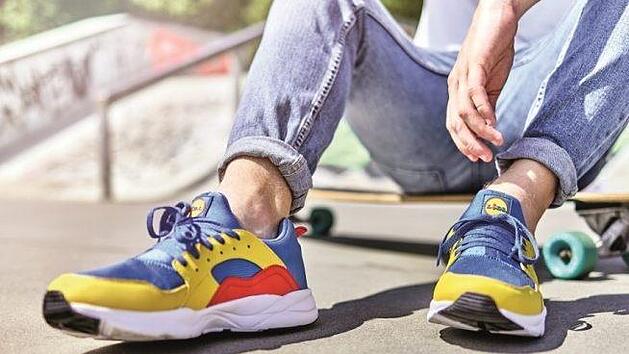 Lidl bringt seine eigenen Sneaker auf den Markt. Ab dem 30. September verlost der Discounter die Turnschuhe auf seinem Instagram-Kanal. Foto: Lidl