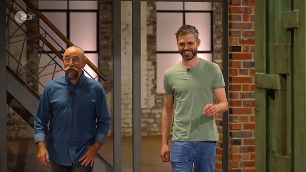 Horst Lichter und Timo begannen ihren Auftritt gemeinsam im H&auml;ndlerraum - ohne den Umweg &uuml;ber den Expertenraum.