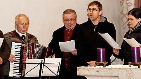 Das Vokalensemble trug weihnachtliche Weisen vor.