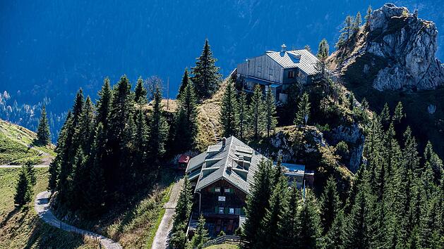 August-Schuster-Haus in den Alpen bei Unterammergau