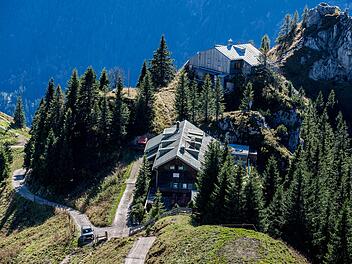 August-Schuster-Haus in den Alpen bei Unterammergau