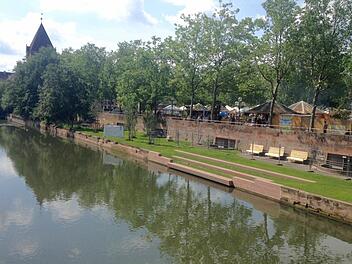 Das Pegnitzufer soll offiziell im August eröffnet und an die Nürnberger übergeben werden. Foto: Nikolas Pelke