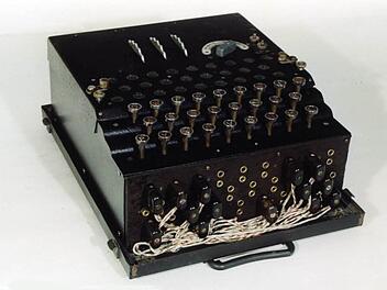 Eine Enigma-Maschine Foto: dpa/Archiv/ Schreibmaschinenmuseum Partschins