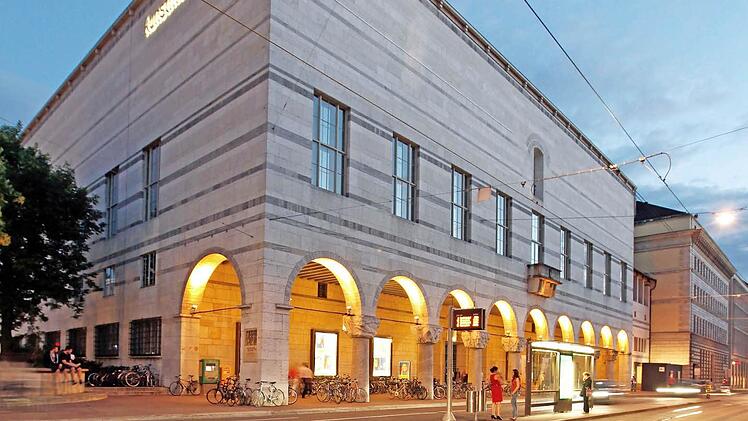 Mit der Eröffnung des Neubaus kann der Hauptbau seine ursprüngliche Bestimmung als Sammlungshaus wichtiger Werke der Klassischen Moderne wieder voll wahrnehmen. Foto: djd/Basel Tourismus/Julian Salinas