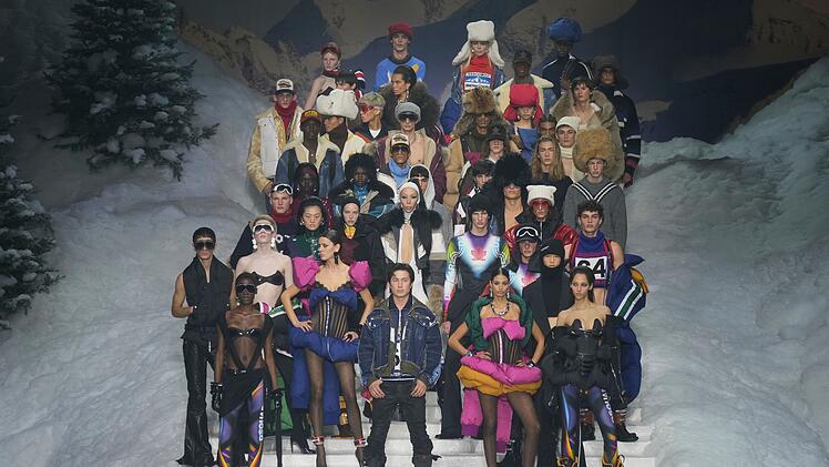 Mail&auml;nder Modewoche 2026/2027 - Dsquared2