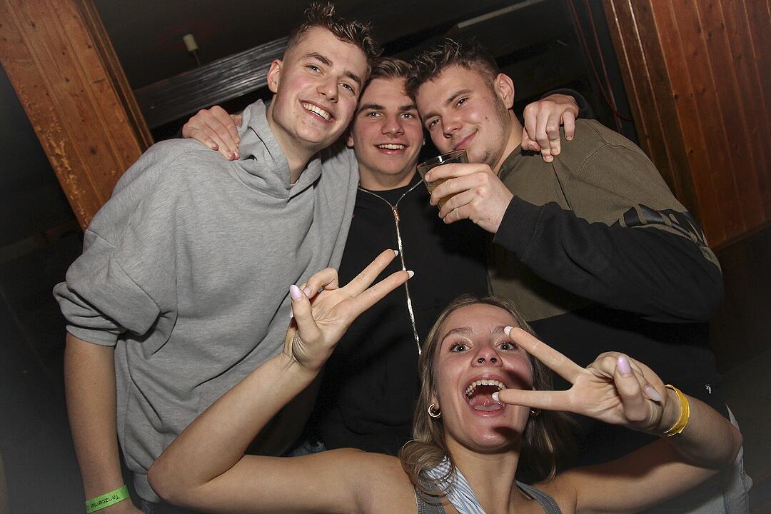 Partystimmung mit den Dorfrockern