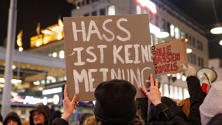 Demonstrationen gegen Rechtsextremismus