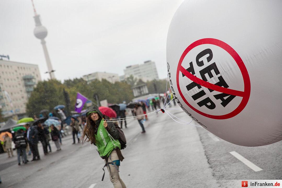 Demonstration gegen die Handelsabkommen