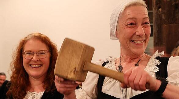 Viertelmeistertag: Wirtzweiber putschen sich an die Macht