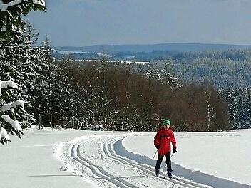 Die Nordhalbener "Panorama-Loipe" (erweiterte "Bad-Loipe") trägt ihren Namen zu Recht.  Foto: Neugebauer