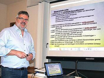 Harald Klopf ging beim ersten Bürgergespräch sehr ausführlich auf die Probleme mit Wasser und Abwasser ein. Dieter Britz