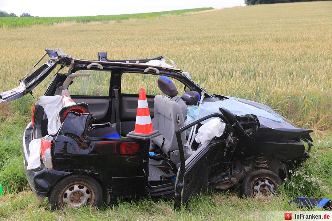 Tödlicher Unfall auf der B 22 bei Prichsenstadt