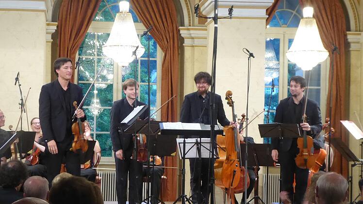 Die Musentreiber von Apollon Musagète Pawel Zalejski (von links), Bartosz Zachlod , Piotr Skweres  und Piotr Szumiel. Gerhild Ahnert