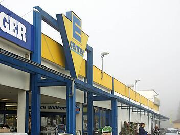 Das E-Center in der Kissinger Straße bekommt ein neues Ladenkonzept. Foto: Archiv/ Reeh