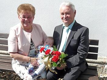 Das Jubelpaar Christa und Heinrich Hösch Foto: Paul Pöhlmann