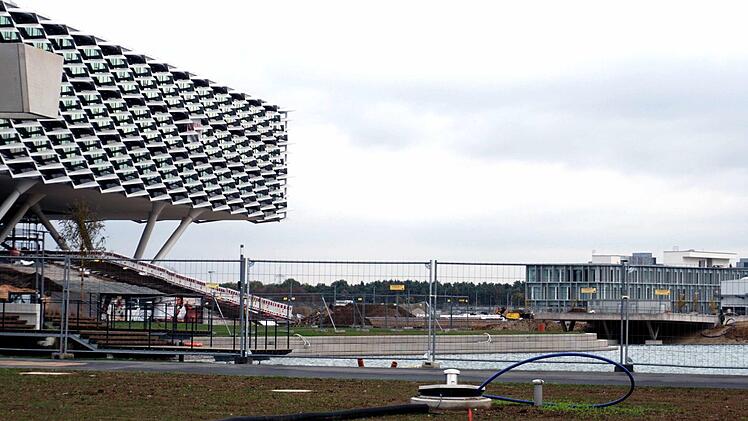 Impressionen von der Fahrt über den Olympiaring    Foto: Richard Sänger