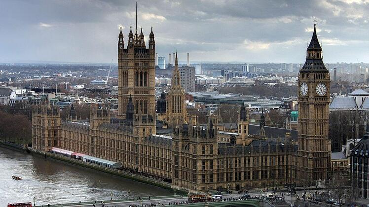 Westminster Abbey und Big Ben gehören zu den Wahrzeichen der Stadt. Symbolfoto: skeeze/pixabay.com