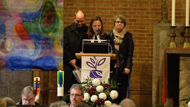 Gottesdienst in der Erlöserkirche in Bamberg am 1.11.2014 Foto: Ronald Rinklef