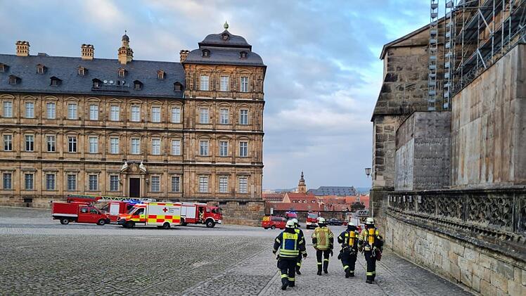 Bamberg: Feuerwehreinsatz im Dom - Weihrauch löste den Alarm aus