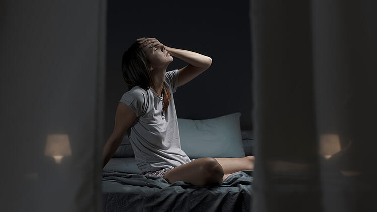 Schwitzen in der Nacht - diese gesundheitlichen Probleme können dahinter stecken