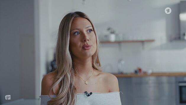 Influencerin Natalie Mae findet, dass User selbst Verantwortung für ihren Umgang mit den sozialen Medien übernehmen müssen.